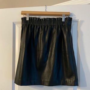 LOFT black faux leather medium skirt